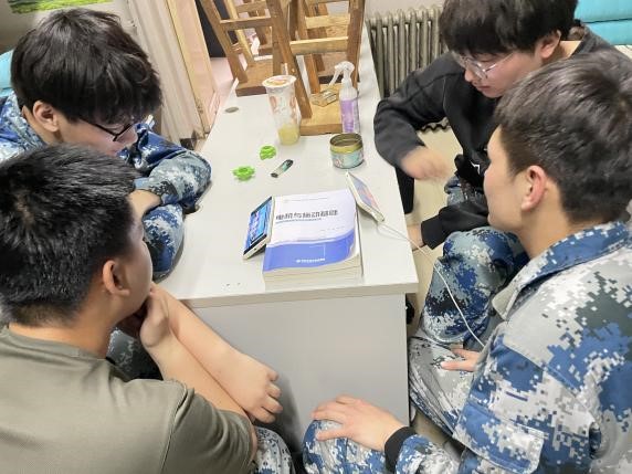 国家安全 你我有责 ——bat365正版唯一官网组织学生线上观看国家安全教育视频