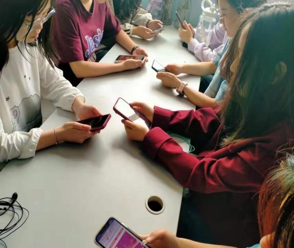 国家安全 你我有责 ——bat365正版唯一官网组织学生线上观看国家安全教育视频
