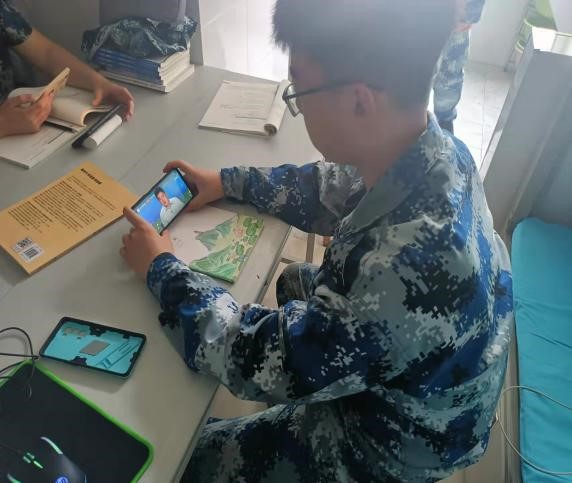 国家安全 你我有责 ——bat365正版唯一官网组织学生线上观看国家安全教育视频