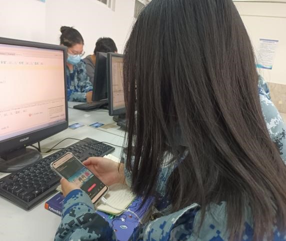 国家安全 你我有责 ——bat365正版唯一官网组织学生线上观看国家安全教育视频