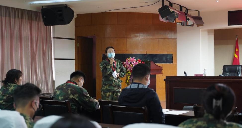 bat365正版唯一官网召开学管干部培训周会2022.4.18