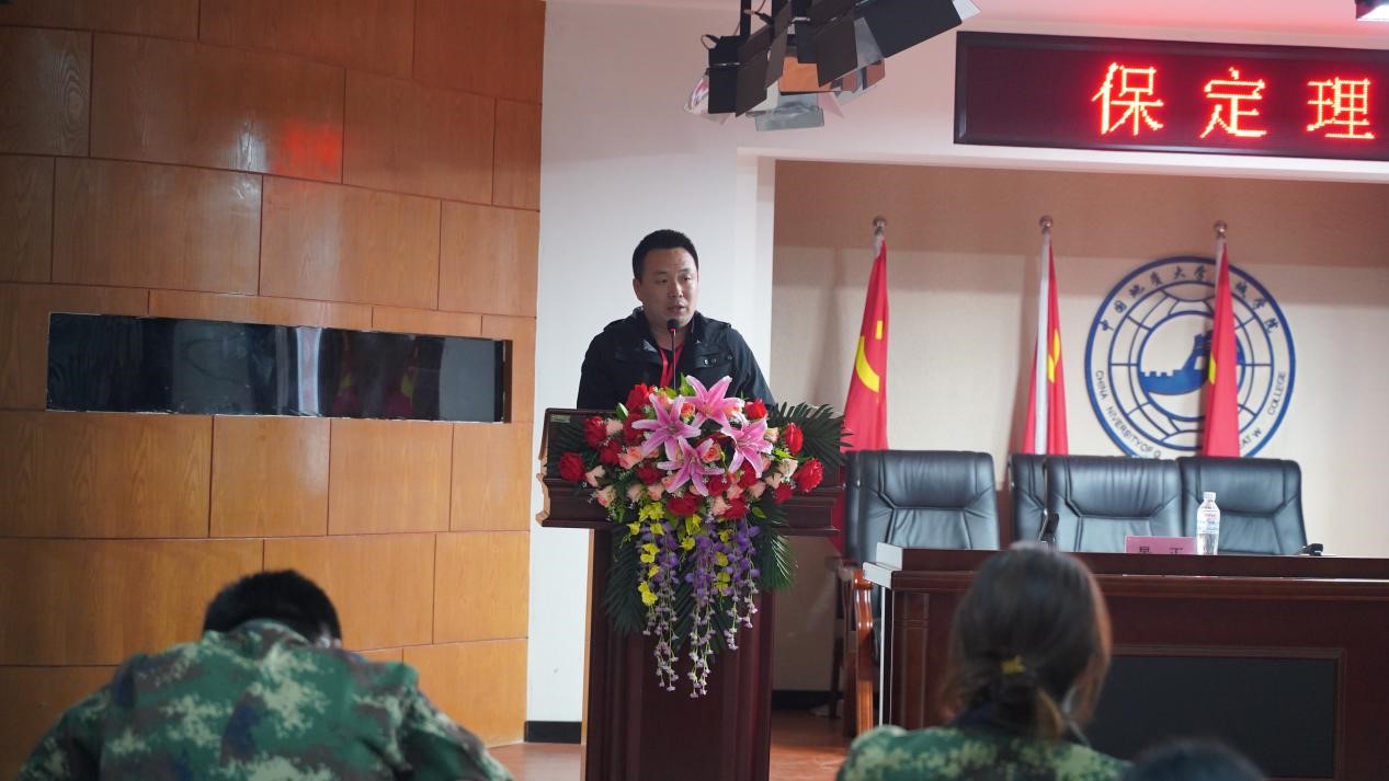 bat365正版唯一官网召开学管干部培训周会2022.4.18
