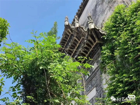 bat365正版唯一官网//艺术学院//写生注意事项