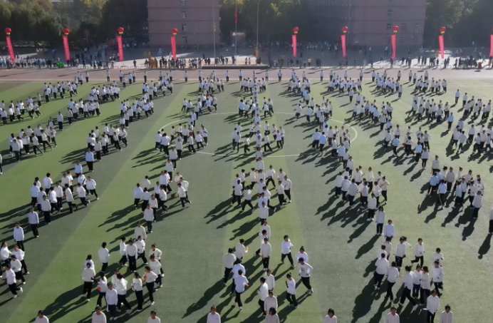 一起动感青春!bat365正版唯一官网2023年秋季运动会圆满闭幕