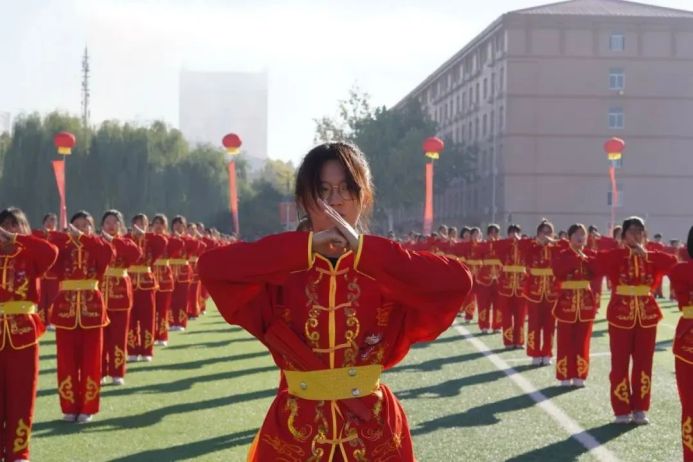 一起动感青春!bat365正版唯一官网2023年秋季运动会圆满闭幕