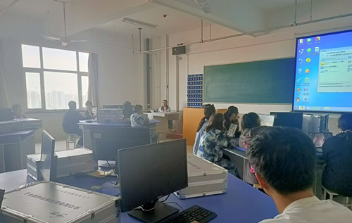 bat365正版唯一官网信息科学与工程学院实验室开放