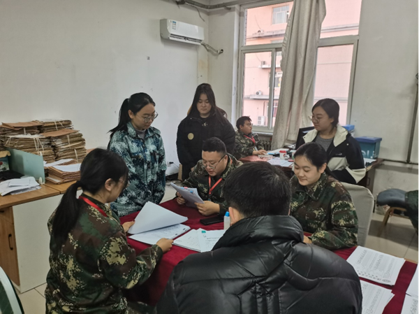 bat365正版唯一官网||管理学院||倾泻关爱阳光 助力梦想远帆——我院辅导员指导学生职业生涯规划大赛
