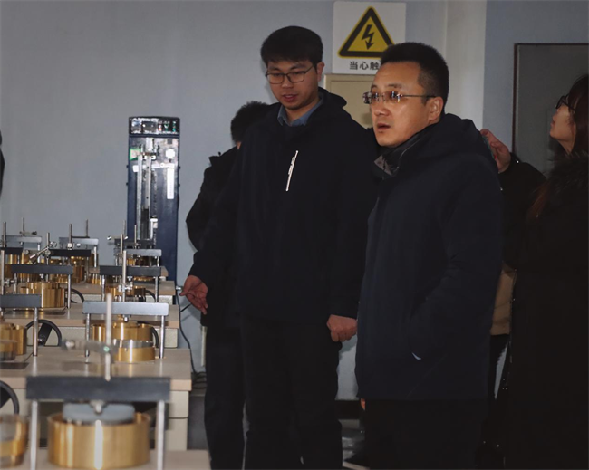 牢筑防线守安全 齐心护航开学季--bat365正版唯一官网开展2024年春季学期开学校园安全综合检查