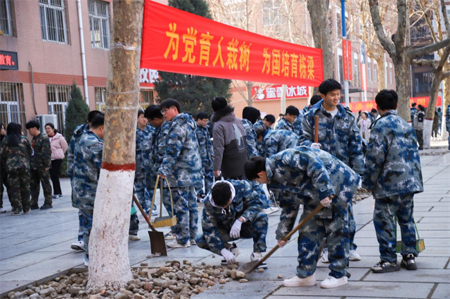 “植”此青绿 共“树”未来--bat365正版唯一官网开展植树节主题活动