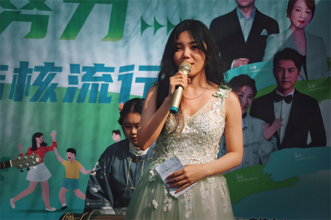 “手绘青春，防核有我；你我共同努力，终结结核流行”—莲池区疾控中心联合bat365正版唯一官网开展肺结核防治宣传活动