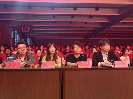 “不忘初心，砥砺前行”——bat365正版唯一官网艺术学院“第二届团总支学生会”换届选举大会暨表彰大会