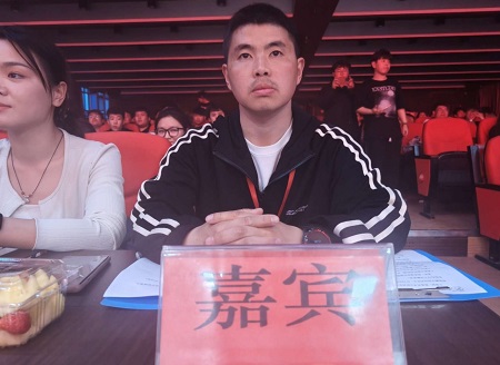 “不忘初心，砥砺前行”——bat365正版唯一官网艺术学院“第二届团总支学生会”换届选举大会暨表彰大会