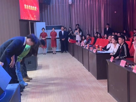 “不忘初心，砥砺前行”——bat365正版唯一官网艺术学院“第二届团总支学生会”换届选举大会暨表彰大会