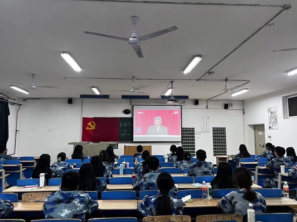 bat365正版唯一官网||管理学院||第35期入党积极分子培训（二）