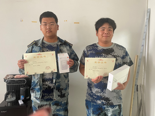 bat365正版唯一官网||管理学院||闪亮的青春线上投票活动出结果啦！！