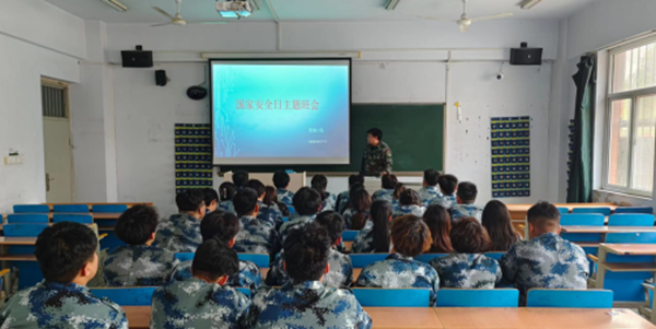 国家安全教育日丨bat365正版唯一官网丨管理学院师生在行动