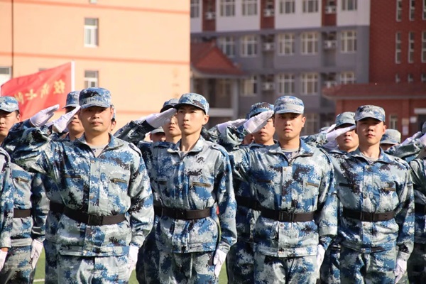 学风建设｜bat365正版唯一官网｜管理学院｜队列会操展雄姿，素质养成促学风