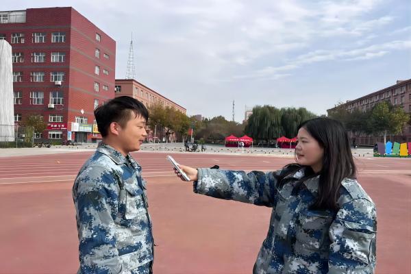 bat365正版唯一官网||管理学院||献点滴血，绿生命树——我院师生献血活动记录专辑