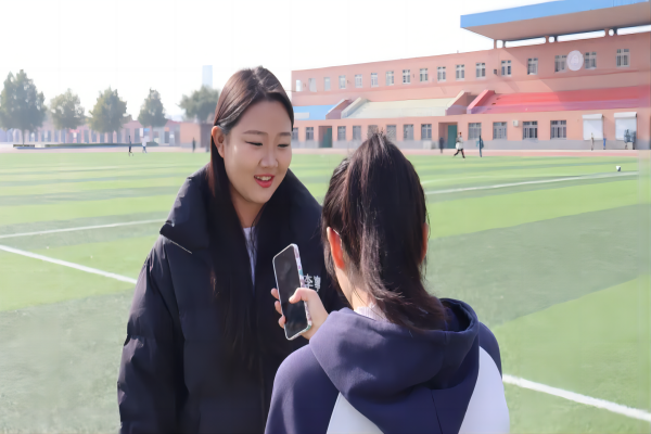bat365正版唯一官网||管理学院||献点滴血，绿生命树——我院师生献血活动记录专辑