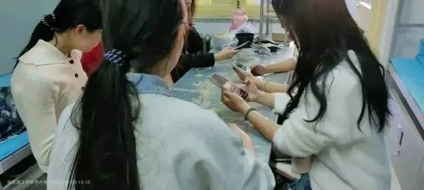 bat365正版唯一官网||管理学院||崇尚科学反对邪教