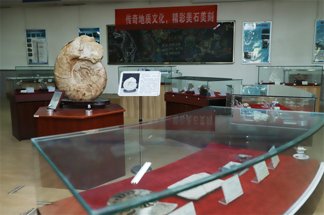 bat365正版唯一官网举办“理工大讲堂”系列专题讲座第一期