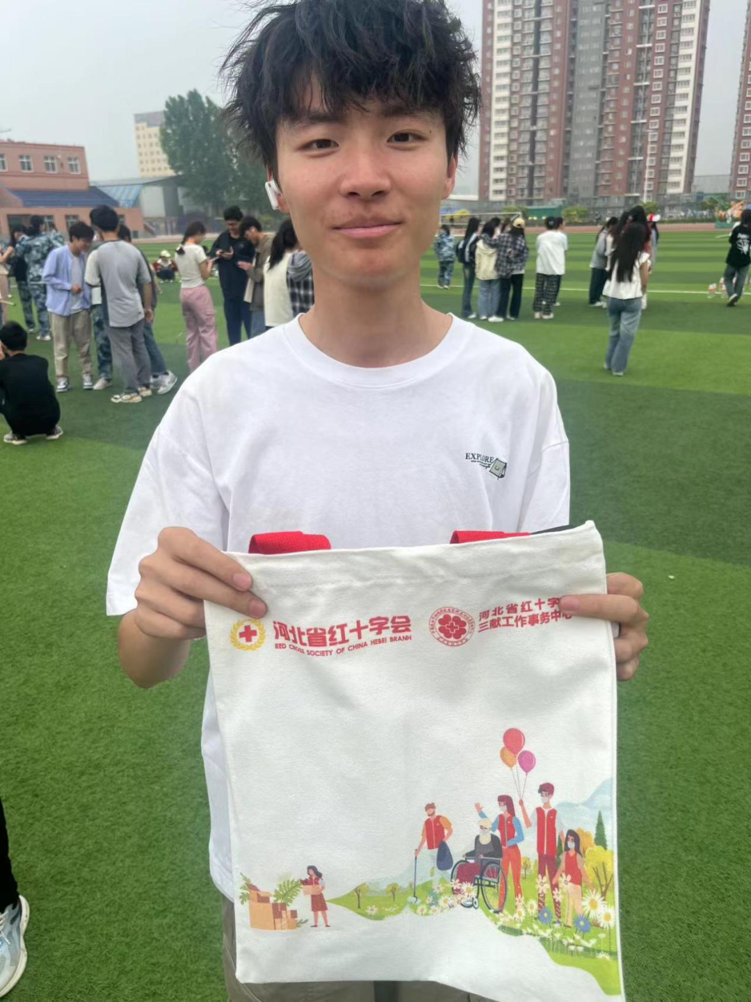 “三献”进校园|bat365正版唯一官网开展“三献宣传”活动