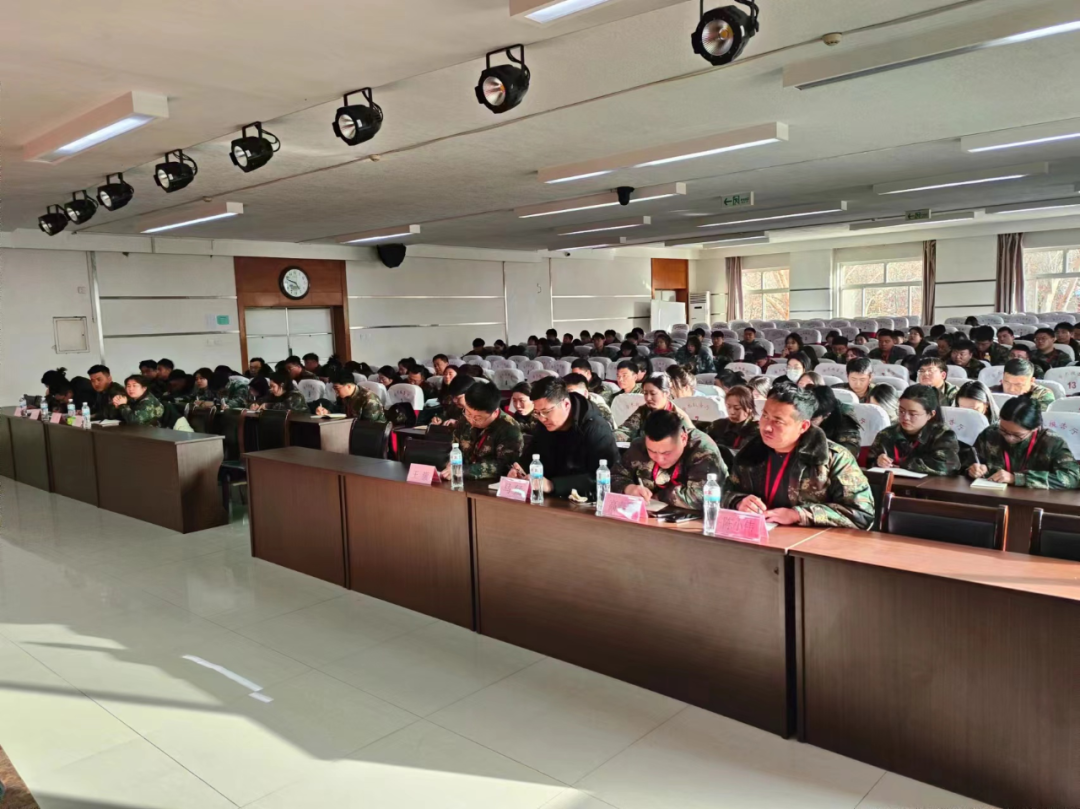 bat365正版唯一官网学生工作处召开2024年春季学期第一周学工例会