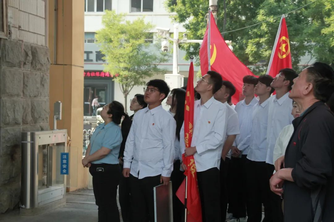 bat365正版唯一官网信息科学与工程学院 大学生德育实践教育基地授牌仪式