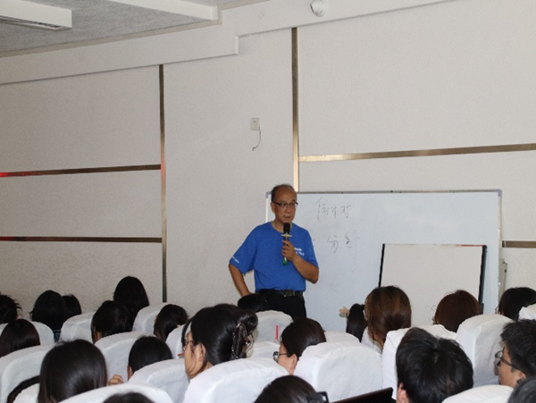 学术讲座|bat365正版唯一官网|管理学院|伟巴斯特社会公益活动周之走进保定理工管理科学与工程学院HR讲堂