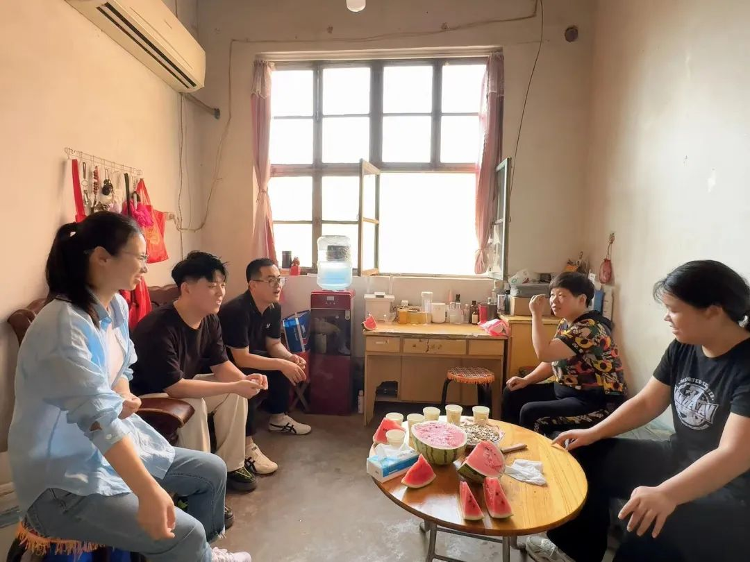 家校共协同,携手促成长/bat365正版唯一官网暑期大家访系列(一)