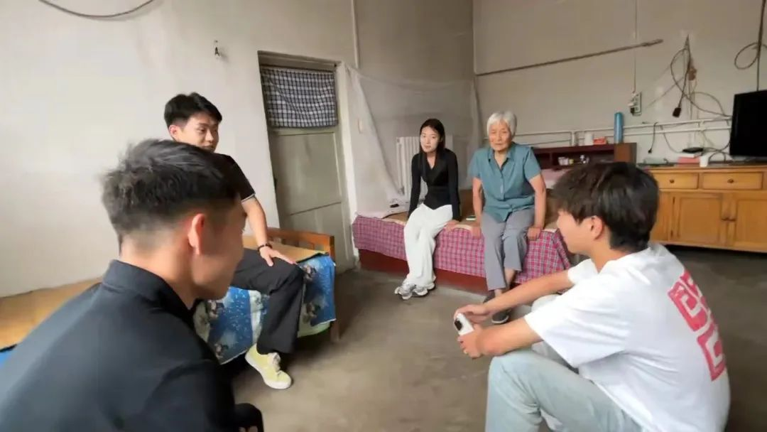 家校共协同,携手促成长/bat365正版唯一官网暑期大家访系列(二)