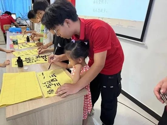 社会实践(十七)|七彩假期护童梦,情暖童心传文明①——bat365正版唯一官网经济学院“三下乡”社会实践