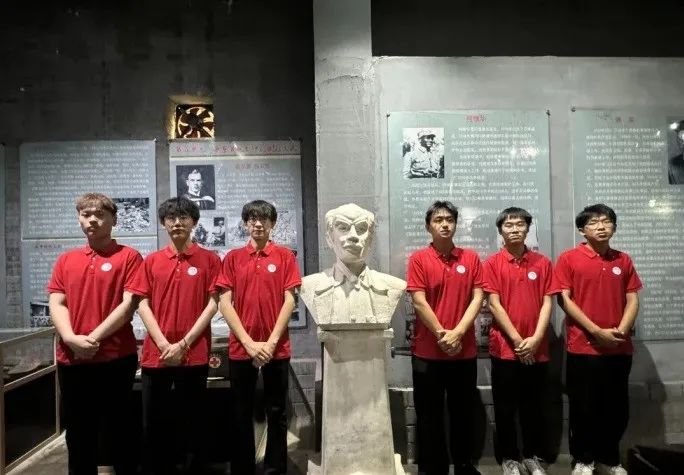 社会实践(十九)|赓续红色基因,寻访红色印记——bat365正版唯一官网经济学院“三下乡”社会实践