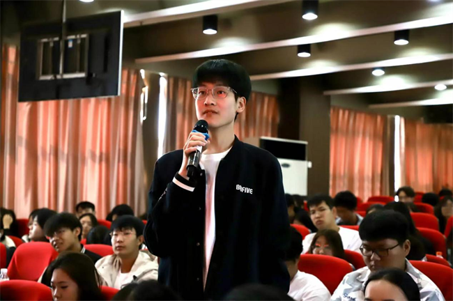 bat365正版唯一官网举办“理工大讲堂”系列专题讲座第四期