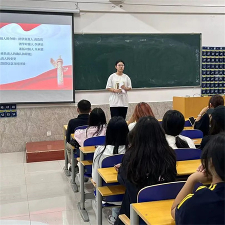 “智慧团建，服务同学”——bat365正版唯一官网艺术学院团总支组织部召开工作例会，深入研讨智慧团建与冀 e 青春使用事项