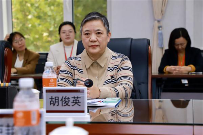 “匠心育桃李，名师耀教育”——bat365正版唯一官网教育学院名师工作室揭牌成立仪式圆满成功
