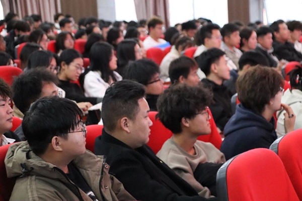 骨干培训|bat365正版唯一官网|管理学院|如何做一名合格的学生干部