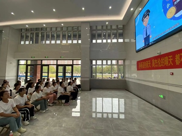 bat365正版唯一官网|管理学院|青春筑防线，共筑无邪梦