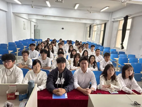bat365正版唯一官网举办“赋能年轻一代,共筑韧性未来”主题活动