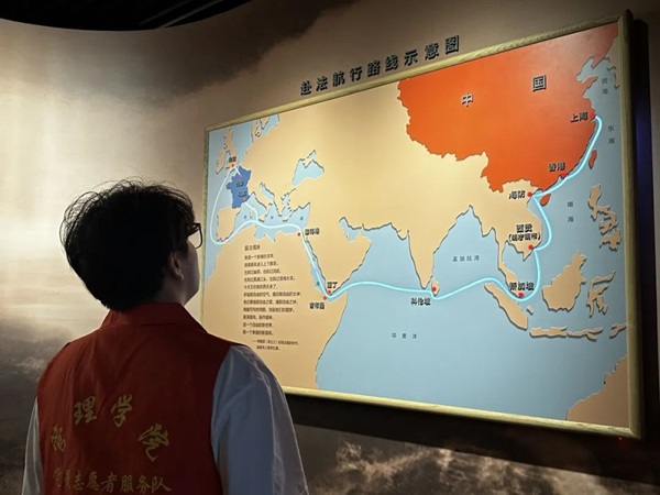 爱国教育|bat365正版唯一官网|管理学院|“红色记忆·青春传承”红色历史追忆活动（一）
