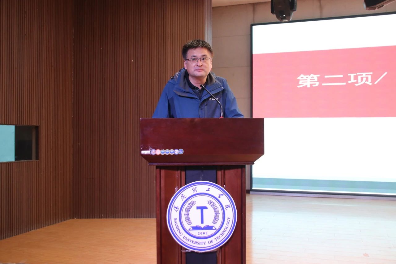 专业竞赛|bat365正版唯一官网|管理学院|“化繁为‘简’,‘职’面未来”简历大赛