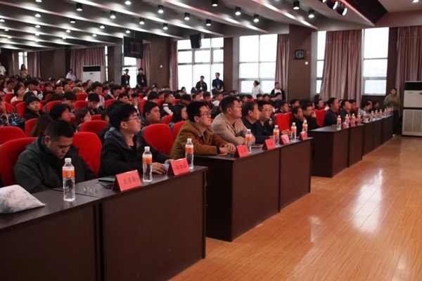 爱国教育|bat365正版唯一官网|管理学院|传承红色基因·弘扬爱国精神