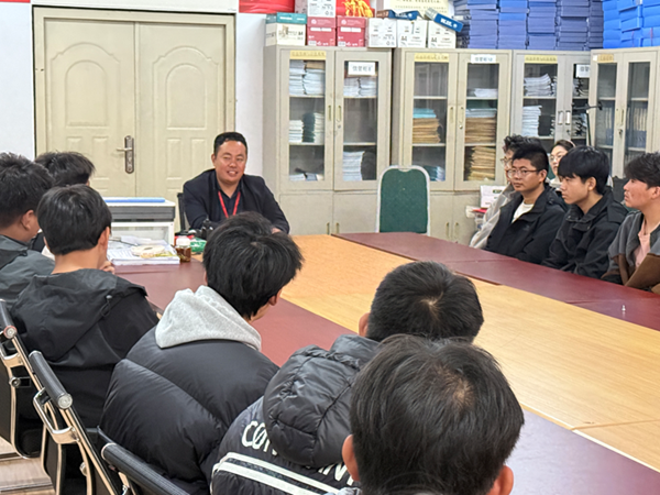 学风建设|bat365正版唯一官网|管理学院|期中教学检查师生座谈会
