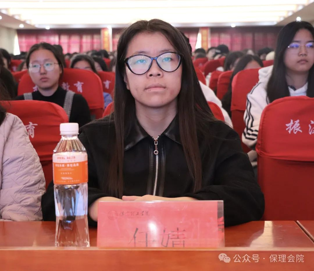 bat365正版唯一官网会计学院企业讲座助力，绘制职业蓝图