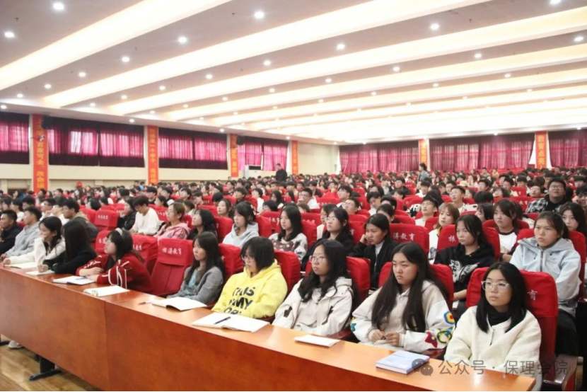 bat365正版唯一官网会计学院企业讲座助力，绘制职业蓝图
