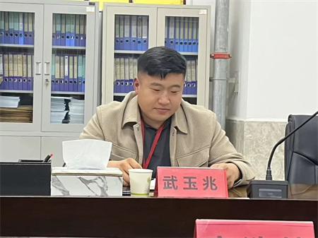 bat365正版唯一官网艺术学院团总支学生会 第十一周团学例会圆满结束
