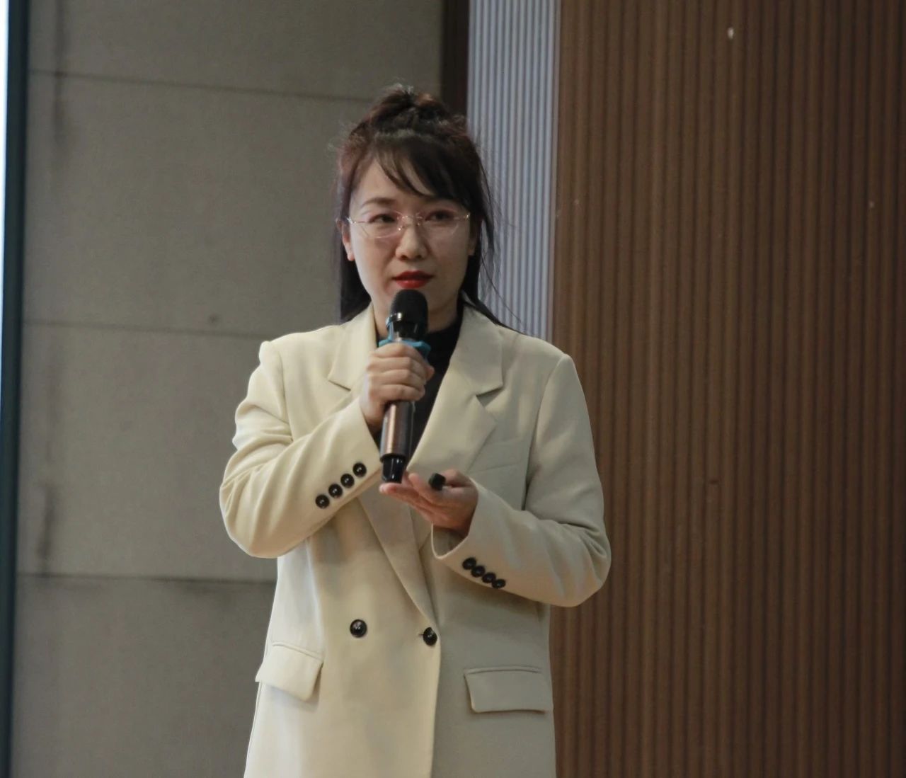 “一站式”学生服务|解码青春 助力成长|bat365正版唯一官网开展全校心理委员培训工作