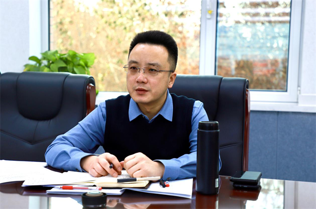 bat365正版唯一官网召开2024 年度二级单位年终考核暨正处级领导干部述职会