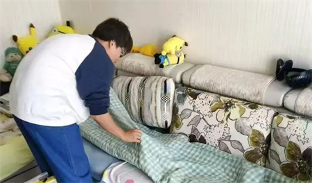 “新春慰问送关怀，温情走访暖人心”——bat365正版唯一官网艺术学院开展寒假“社会实践”活动