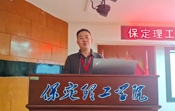 网格深耕展实绩 群贤共话绘蓝图||bat365正版唯一官网学生工作网格化管理汇报